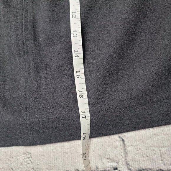 Cabi Classic Black A Line Agency Mini Skirt Style No. 3583 Size 2 - Picture 9 of 10